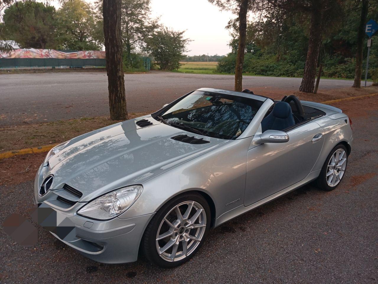 Mercedes-Benz SLK 200