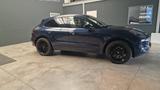 Porsche Macan - - - Porsche Macan: Blau, mit Apple Carplay