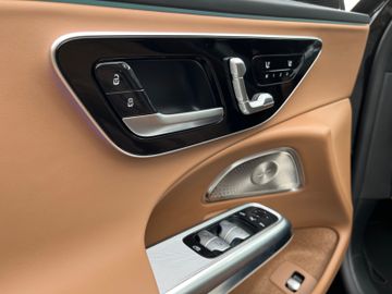 Mercedes E 200 - 6