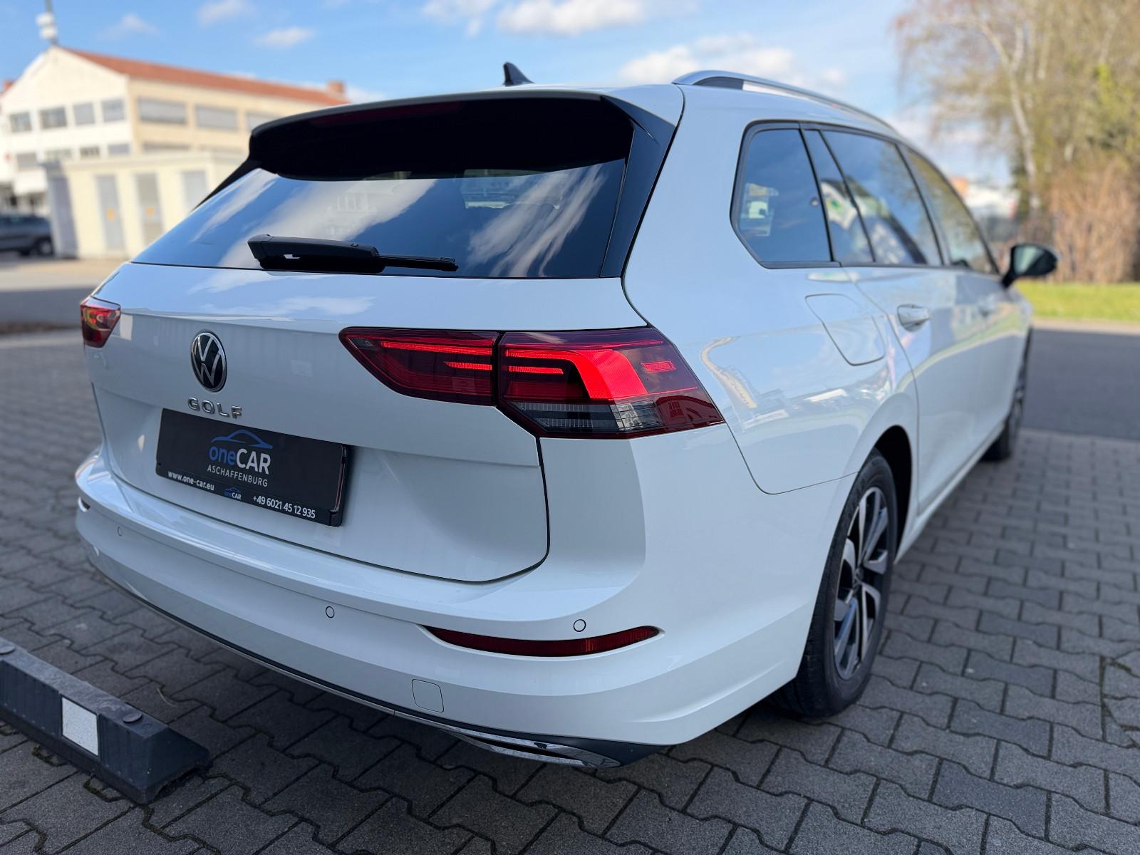 Volkswagen Golf VIII Variant DSG LED AHK DAB+ Ambili CarPla, миниатюра 2