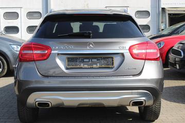 صورة 5 لـ 2014 Mercedes-BENZ GLA