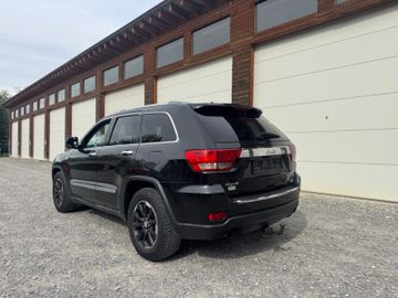 Jeep Grand Cherokee - 2