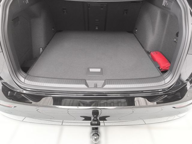 Fahrzeugabbildung Volkswagen Golf Variant 1.5 eTSI DSG Goal LED ACC NAVI AHK