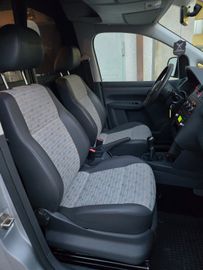 Volkswagen Caddy - 11
