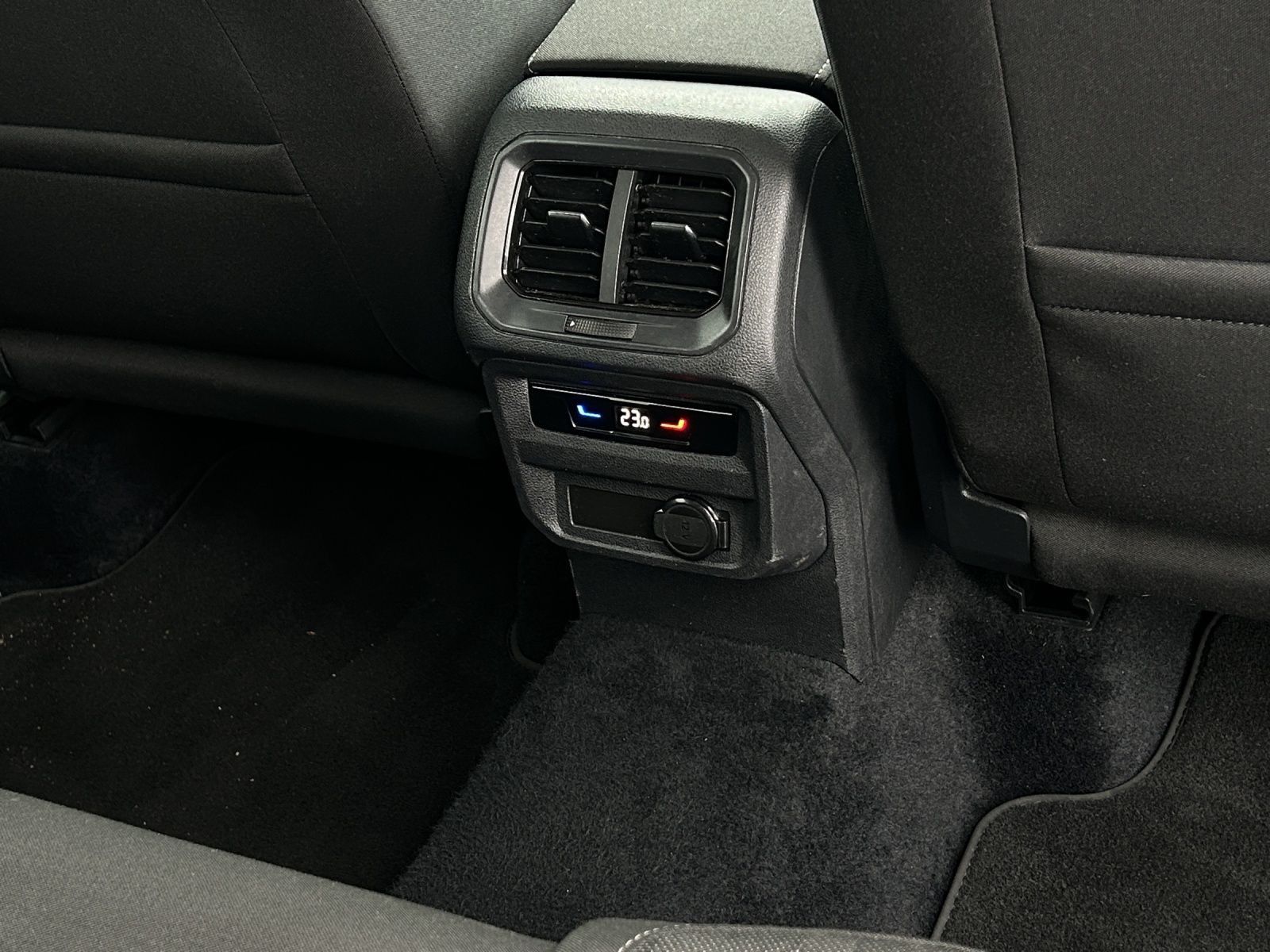 Volkswagen Tiguan Allspace - Bild 16