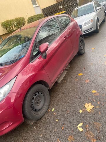 Ford Fiesta Trend 1,25 Hot Magenta/ Probef...