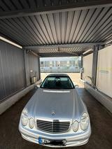 Mercedes-Benz Mercedes Benz e class - Mercedes-Benz E 320 in Stuttgart