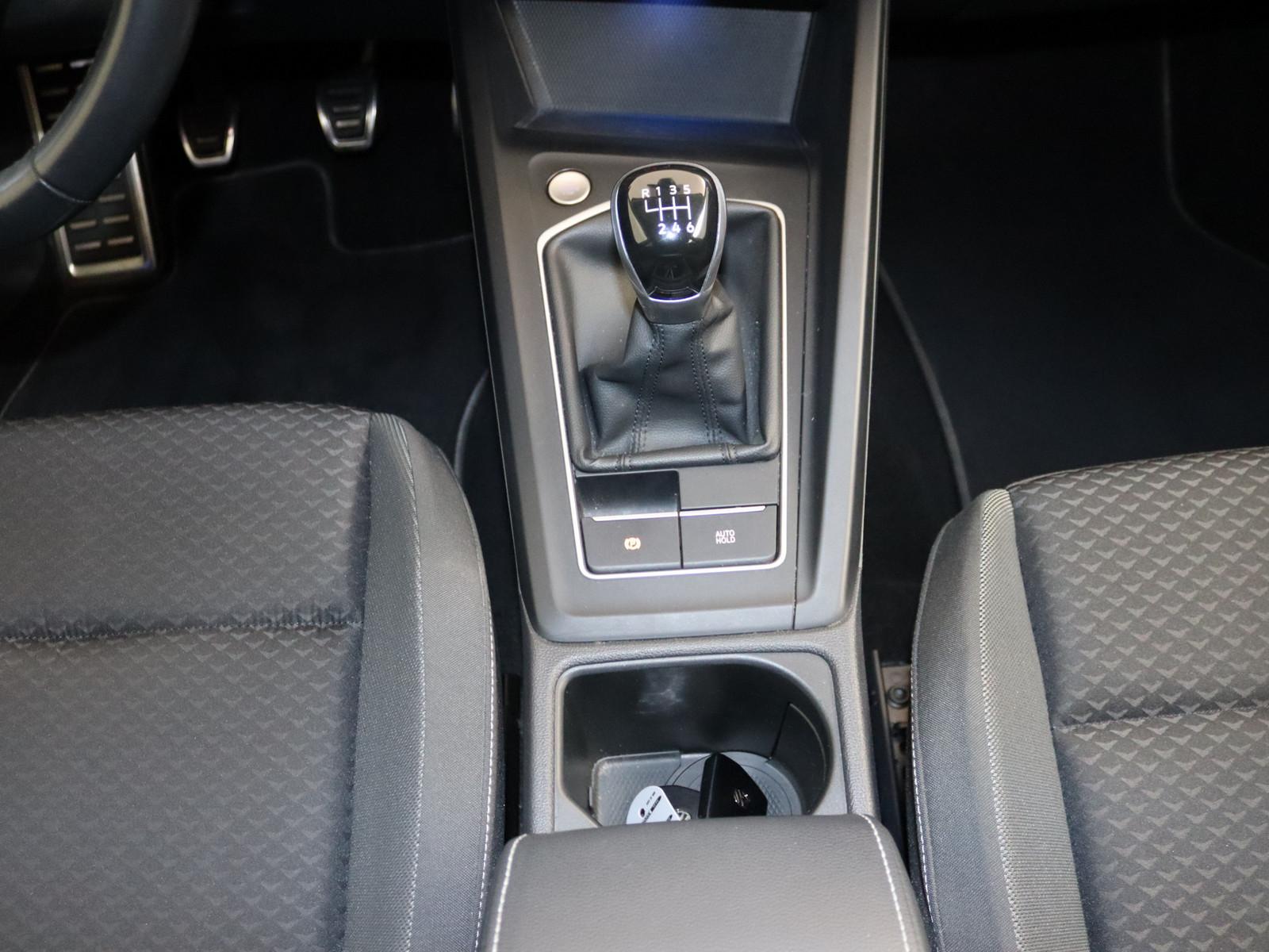 Volkswagen Golf VIII 1.5 TSI Active AHK LED ACC NAVI KAMERA, миниатюра 13