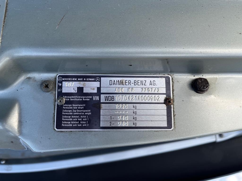 Mercedes-Benz SL 280