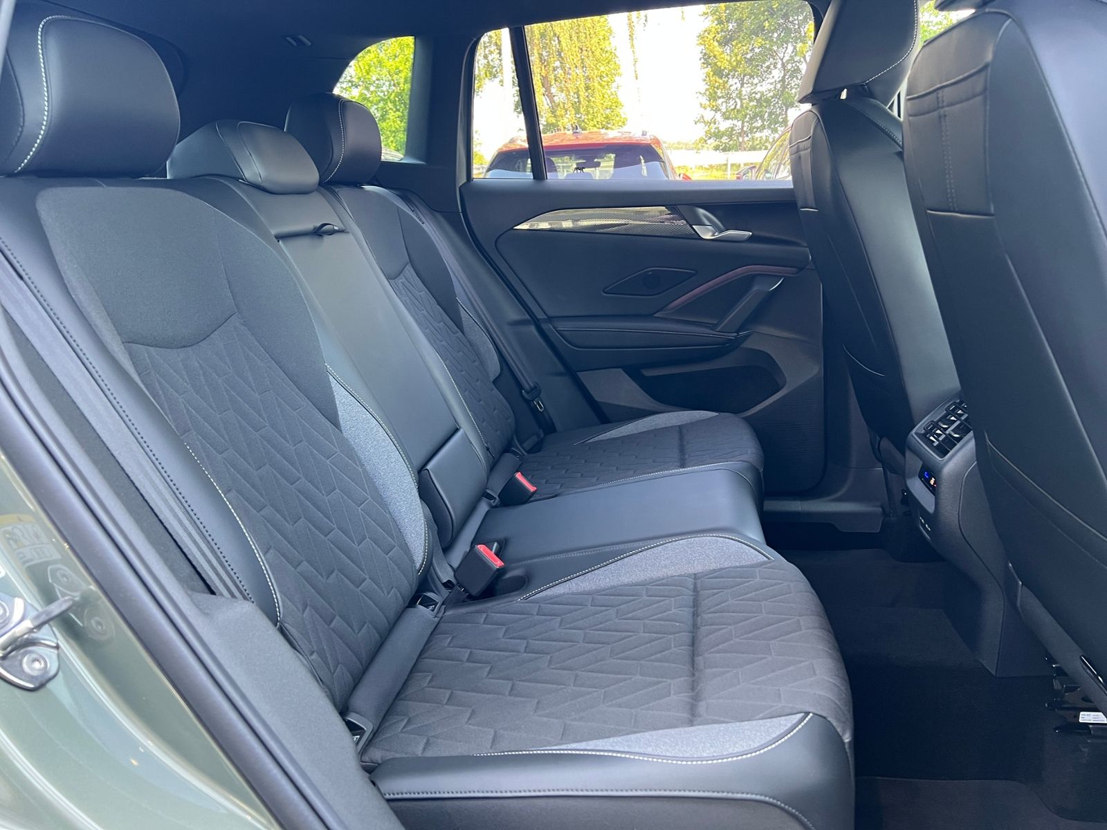 Fahrzeugabbildung Volkswagen Tiguan GOAL 1.5 eTSI DSG *Garantie, AHK, ACC, LE