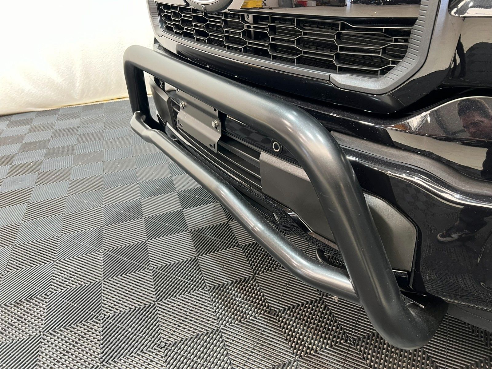 Fahrzeugabbildung Ford F-150 Lariat 5.0L V8  5,5"  MY25 * RTR UMBAU*
