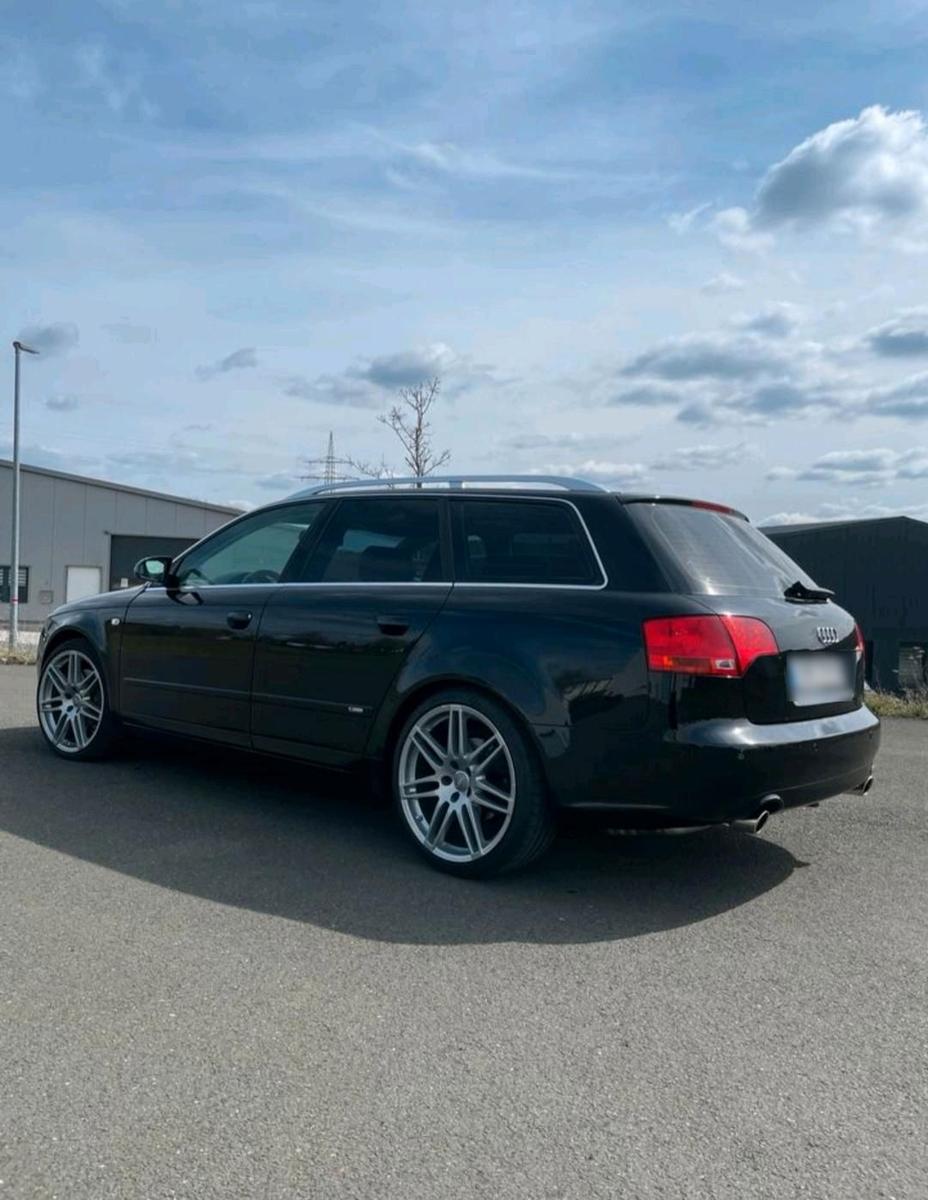 Audi A4 2005 — rear view