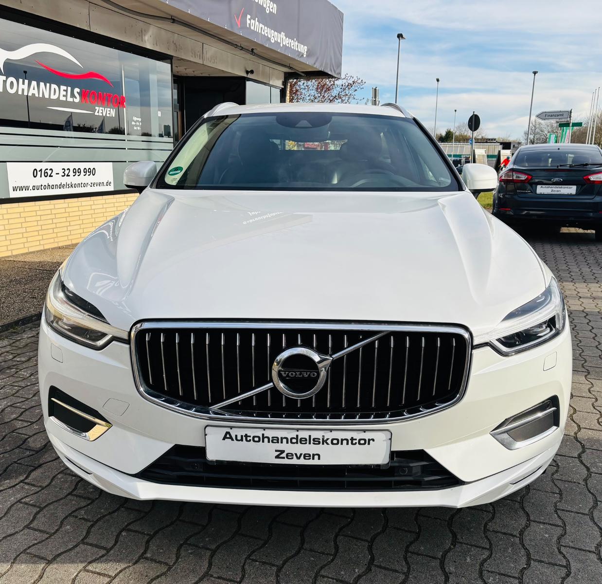 Volvo XC 60 Inscription 2WD/Shalte/LED/Navi/R.K/AHK