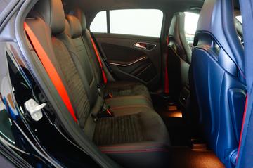 2016 Mercedes-BENZ CLA AMG — миниатюра 15