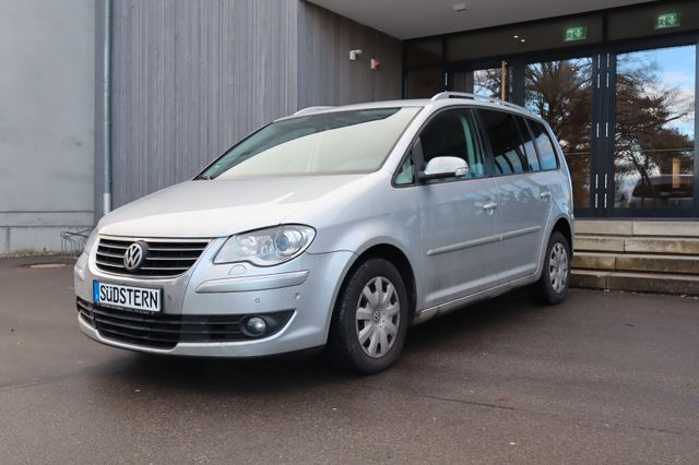 Volkswagen Touran Highline/DSG/Klima/AHK/