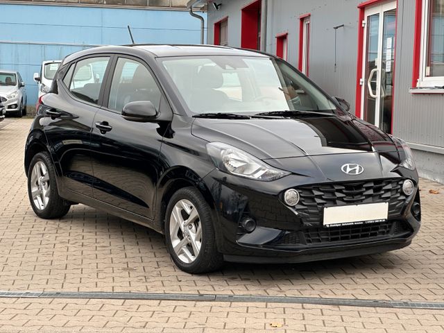 Hyundai i10*AUTOMATIK*Klima*PDC*Alu*Temp*Sitz+Lenkradhzg