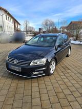 Volkswagen Passat Variant 2.0 TSI R-Line *Standhzg.+AHK* - VW Passat Variant von privat