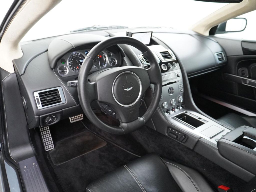 Aston Martin DB9 Volante 5.9 V12 Touchtronic NL Auto |  navi