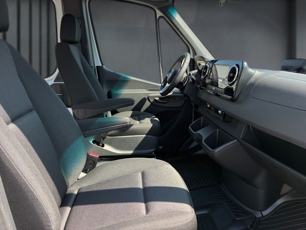 MERCEDES-BENZ Sprinter 2026