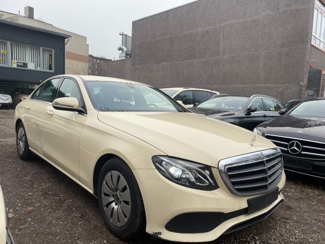 Mercedes-Benz E 200 d Aut Navi Kamera LED