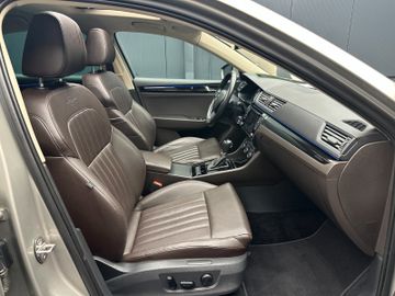 Skoda Superb - 11