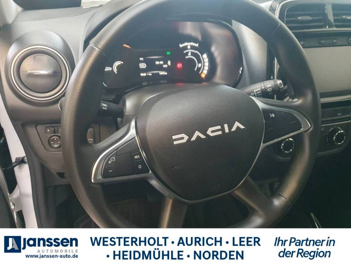 Fahrzeugabbildung Dacia Spring Essential CCS- Anschluss