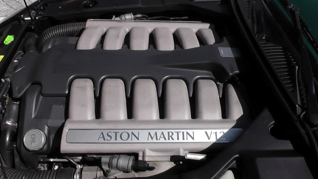Aston Martin DB7