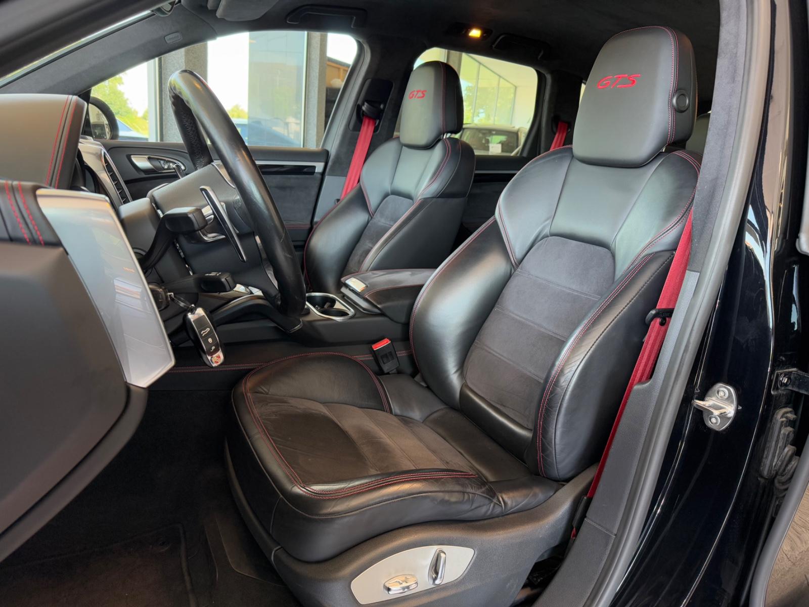 Porsche Cayenne GTS Navi Klimaauto AHK Alcantara