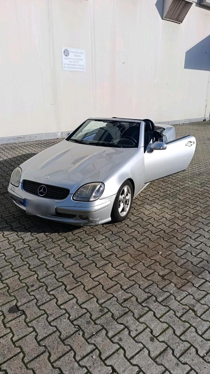 Mercedes-Benz SLK 200