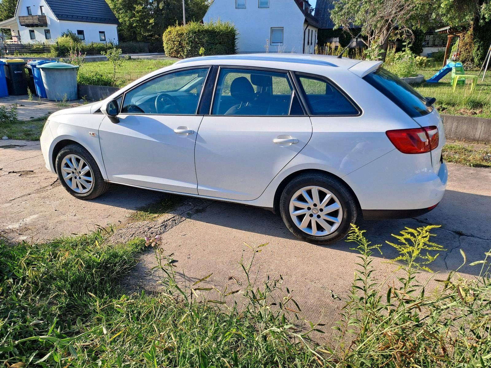 Seat Ibiza 2012 — photo 15