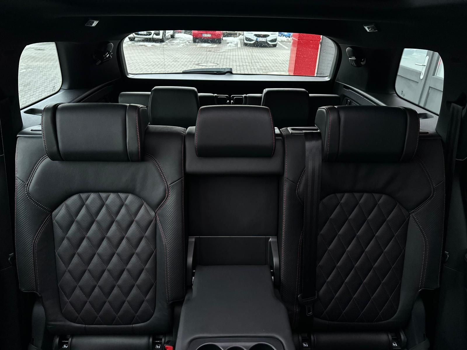 SKODA Kodiaq 2.0TDI RS 4x4* LED#AHK#SHZ#LH#PANO#KEYLES - Image 17