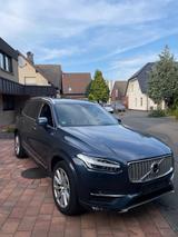 Volvo XC90 B5 D AWD Geartronic Inscription Inscription - Volvo XC90 mit Diesel-Antrieb: Geländewagen, 7sitzer