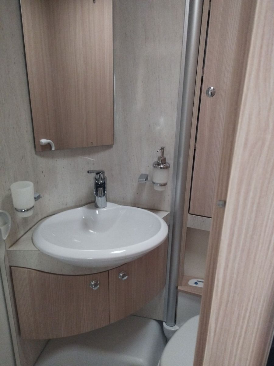 Fahrzeugabbildung Bürstner Travel Van t 620 G Markise, SAT, Lithium