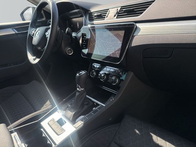 Superb Combi 2.0 TDI Ambition LED+NAVI+RFK+AHK