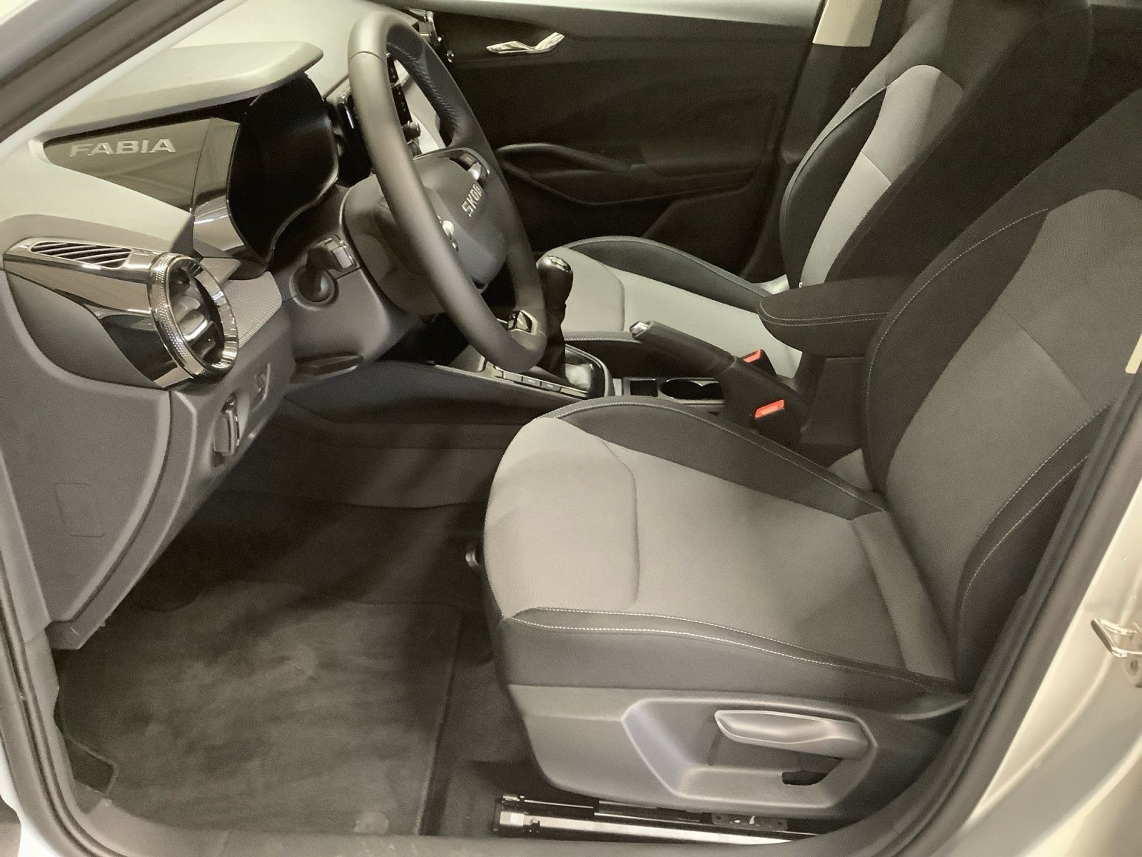 Fabia Selection 70kW 5-G KLIMA EL FH NSW SHZG