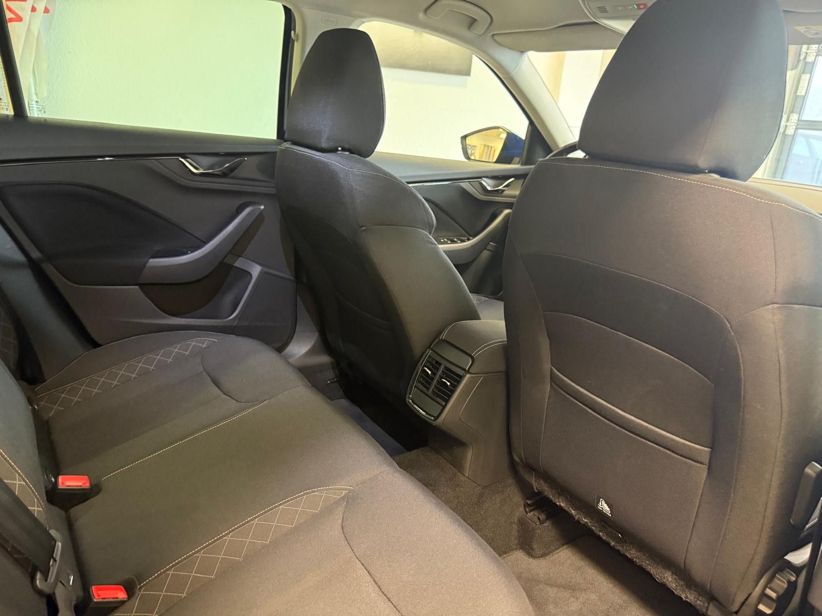 Fahrzeugabbildung SKODA Scala Drive 125 / 1.HAND/8-FACH-BEREIFT/NAVI/LED