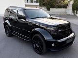 Dodge Nitro 2.8 CRD SXT 4WD BLACK Edition unica - schwarze Dodge Nitro