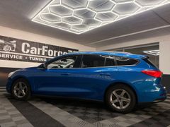 FORD Ford Focus NAVI DAB USB ISOFIX LENK+SITZHZG FORD Ford Focus NAVI DAB USB ISOFIX LENK+SITZHZG
