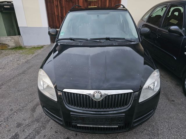 Skoda Fabia Combi . Tel Nr 01798081222 .Cool Edition