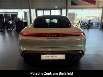 صورة 5 لـ 2025 Porsche TAYCAN