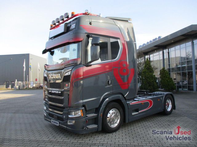 Scania S 650 A4x2NA / Leder / Hydraulik