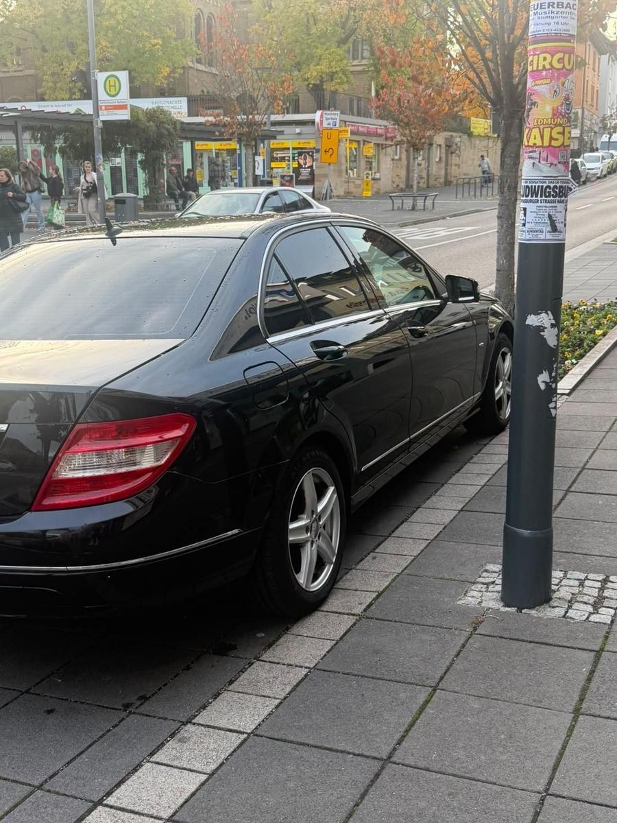 Mercedes-Benz C 180
