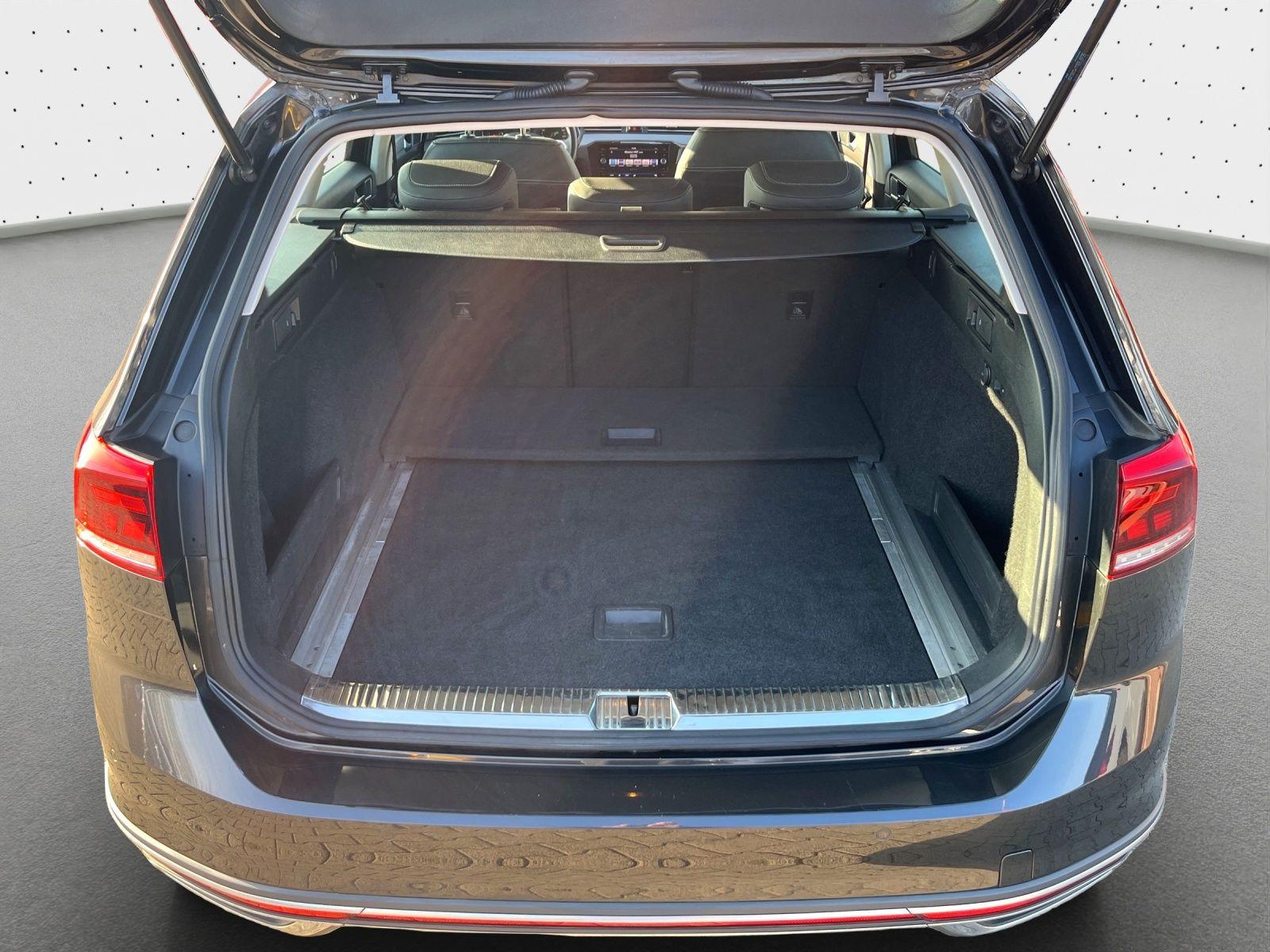 Volkswagen Passat Variant 2.0 TDI 4M*RFK*ACC*AHK*, миниатюра 11