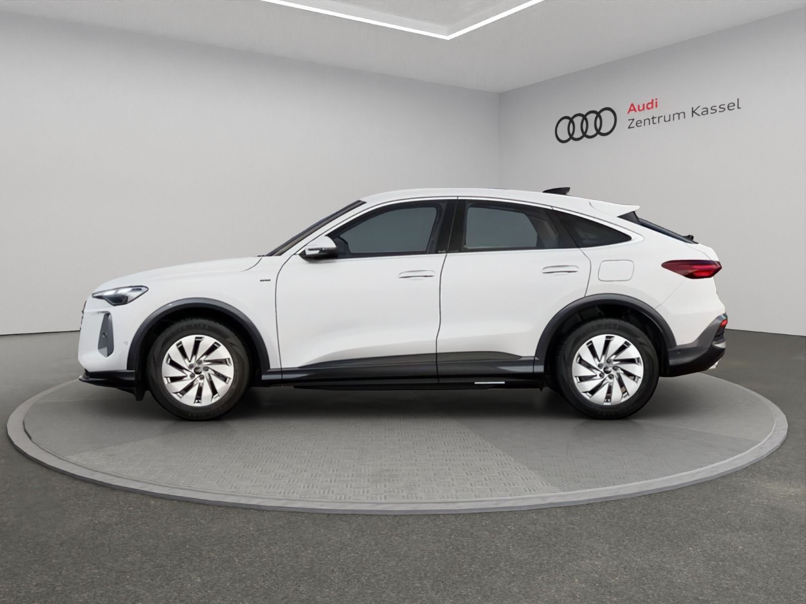 Audi Q5 SUV e-hybrid quattro NEUBESTELLUNG imagem 3