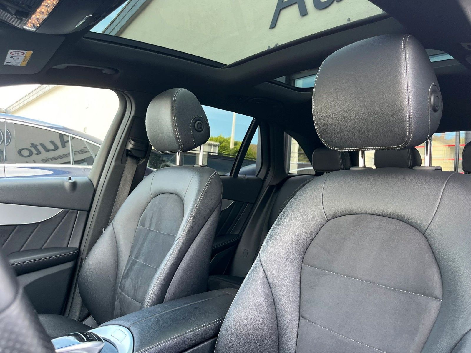 Fahrzeugabbildung Mercedes-Benz GLC 250 GLC -Klasse GLC 250 4Matic