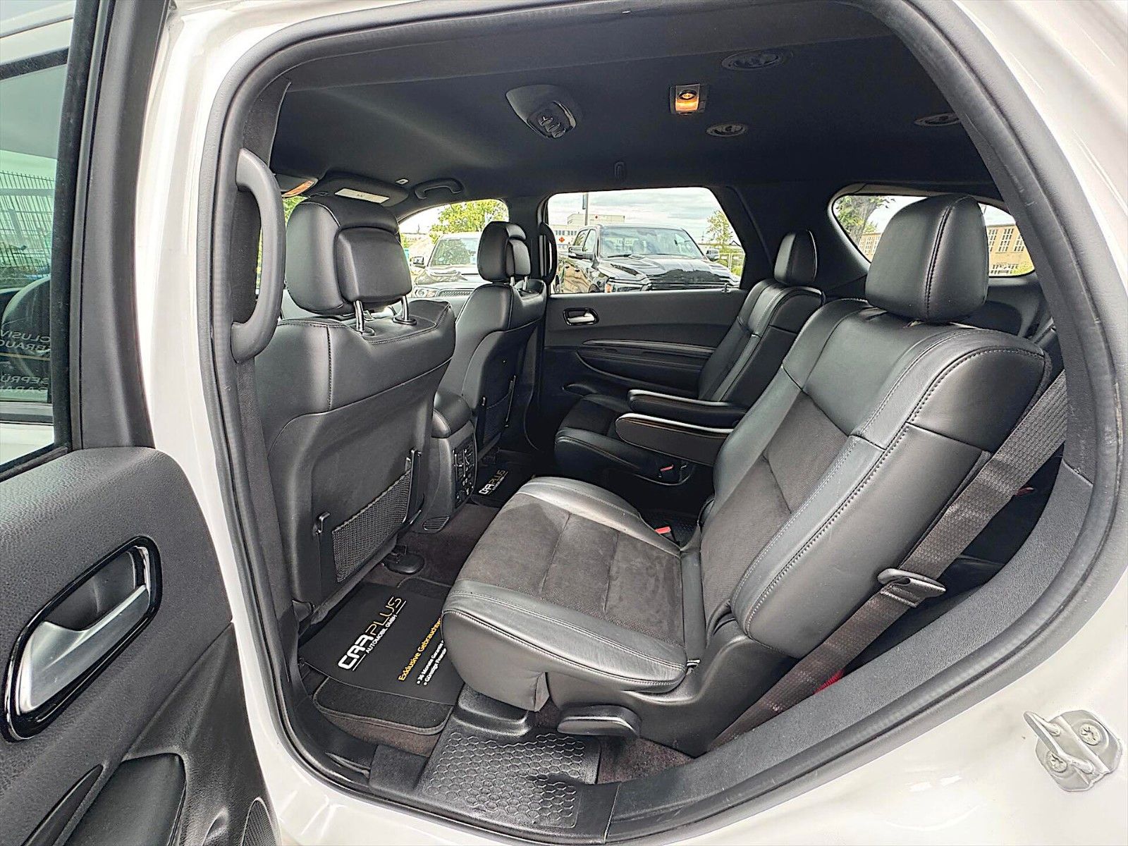 Fahrzeugabbildung Dodge Durango 5.7 V8 SRT 4x4 Night Modell 22 LED - 19%