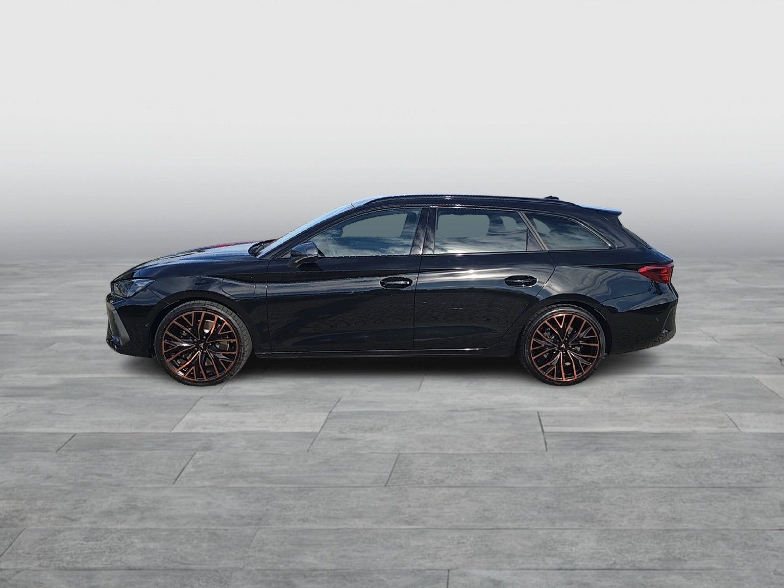 Cupra Leon Sportstourer 1.5 e-Hybrid 200 kW VZ AHZ MAT imagem 2