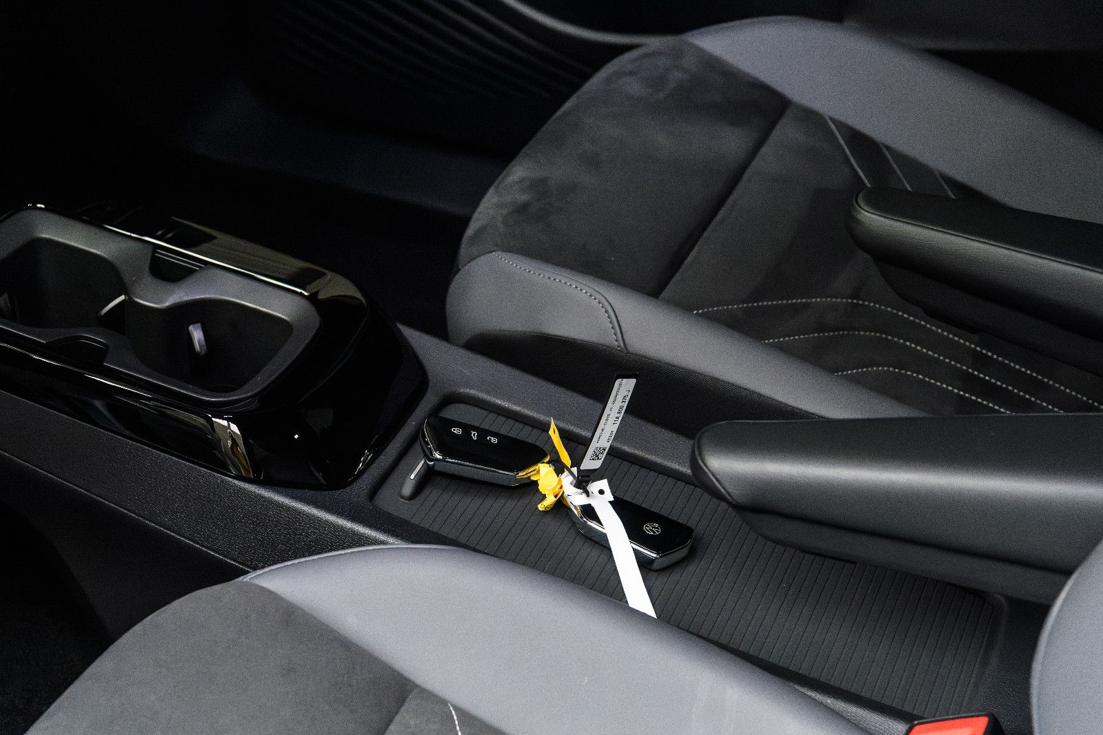 Fahrzeugabbildung Volkswagen ID.4 Pro Goal LED+KAMERA+E-HECK+WÄPU+EASY-OPEN