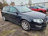 Volkswagen Passat - Volkswagen Passat aus 2006: Kombi