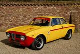 Alfa Romeo Giulia Sprint GT 1600 "Scuderia" Since several d - Alfa Romeo Giulia aus 1965